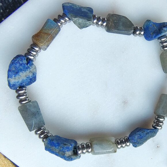 “Fomalhaut” Constellarium Bracelet | Labradorite & Lapis Lazuli | Adjustable | - Picture 6 of 7